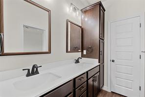 1301 Lone Pine Way - Photo 15