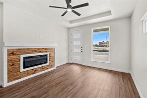 1301 Lone Pine Way - Photo 3