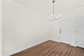 1301 Lone Pine Way - Photo 7