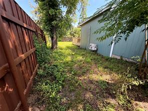 2502 W Lovers Lane - Photo 29
