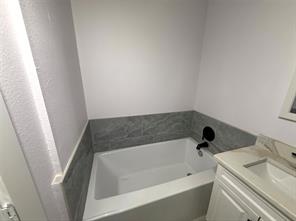 2502 W Lovers Lane - Photo 8