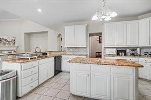 8660 Lariat Circle - Photo 12