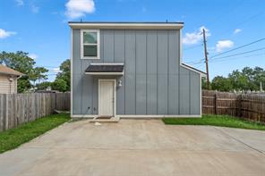 700 Hines Avenue - Photo 3