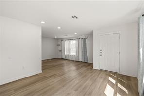 700 Hines Avenue - Photo 4