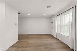 700 Hines Avenue - Photo 5