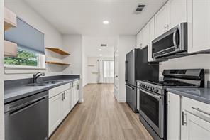 700 Hines Avenue - Photo 9