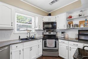 246 Mccarley Place - Photo 10