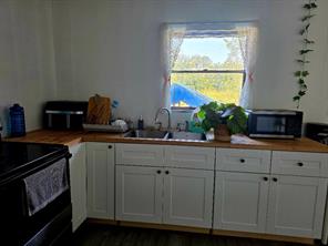 602 Hewitt Street - Photo 4