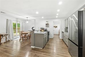 588 Pine Street - Photo 17