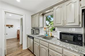 588 Pine Street - Photo 19
