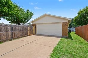 1205 Crestwood Court - Photo 26