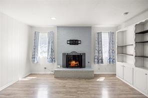 401 Langley Avenue - Photo 8