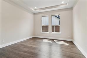 914 Paradise Lane - Photo 3