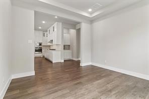 914 Paradise Lane - Photo 4