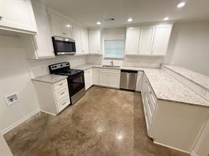 200 N Dallas Street - Photo 8