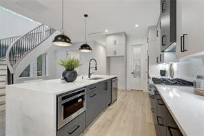 3720 Fairfax Avenue - Photo 3