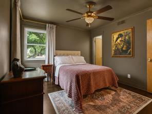 1289 S Waco Street - Photo 16