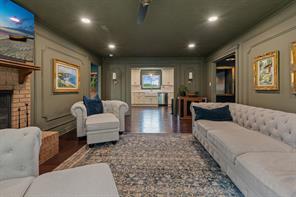 1289 S Waco Street - Photo 25