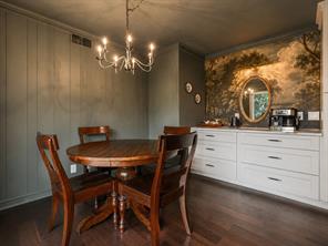 1289 S Waco Street - Photo 4