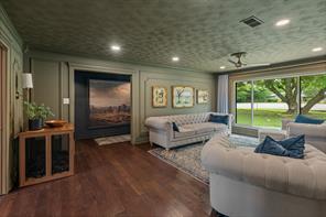 1289 S Waco Street - Photo 5