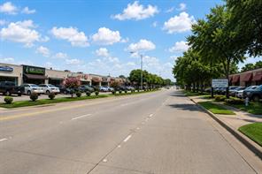 1100 Summit Avenue - Photo 19