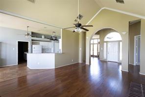 522 Shannon Drive - Photo 2