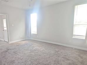 302 Clayton Street - Photo 14