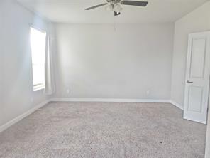302 Clayton Street - Photo 15