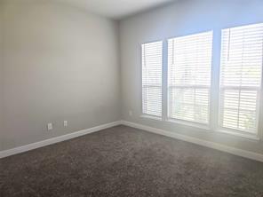 302 Clayton Street - Photo 19