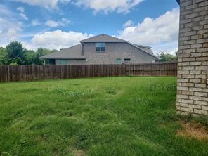 302 Clayton Street - Photo 2