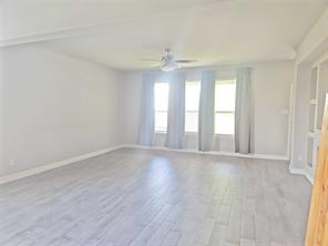 302 Clayton Street - Photo 20