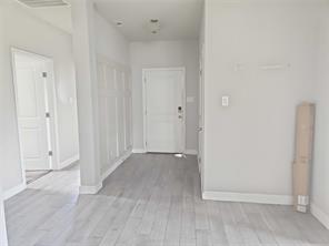 302 Clayton Street - Photo 3
