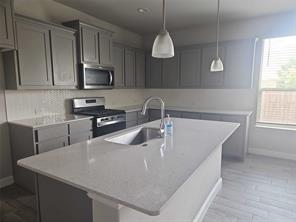 302 Clayton Street - Photo 6