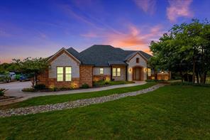 1040 Lighthouse Court - Photo 1