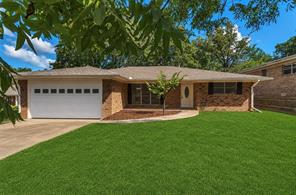 1335 Crestview Drive - Photo 1