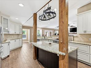 200 Timberlane Terrace - Photo 10