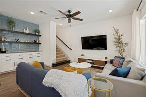 410 N Pecan Street - Photo 7