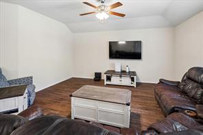817 Hazels Way - Photo 5