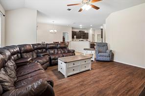 817 Hazels Way - Photo 6