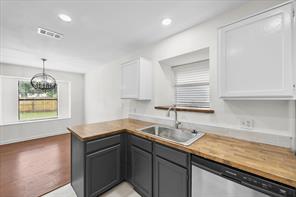 6403 Minuteman Lane - Photo 15