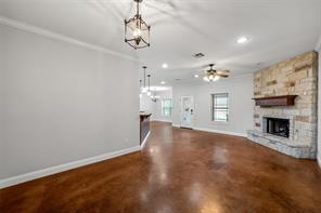 1509 N Reagan Street - Photo 5