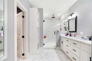 725 Daniel Street - Photo 13