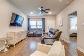 464 Pine Street - Photo 6