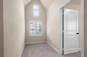 1148 Grant Avenue - Photo 27
