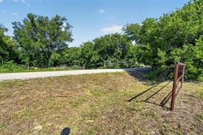 1917 Hudson Court - Photo 2