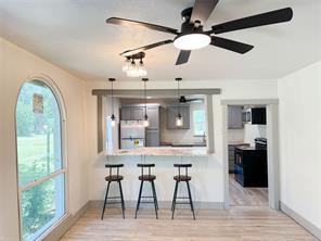 1402 Avenue A - Photo 10