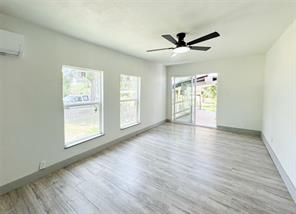 1402 Avenue A - Photo 18