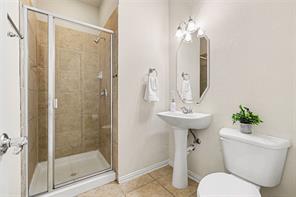 1041 Crystal Lake Drive - Photo 16