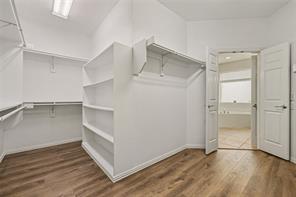 1041 Crystal Lake Drive - Photo 32