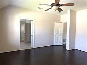 2406 Hillside Drive - Photo 10